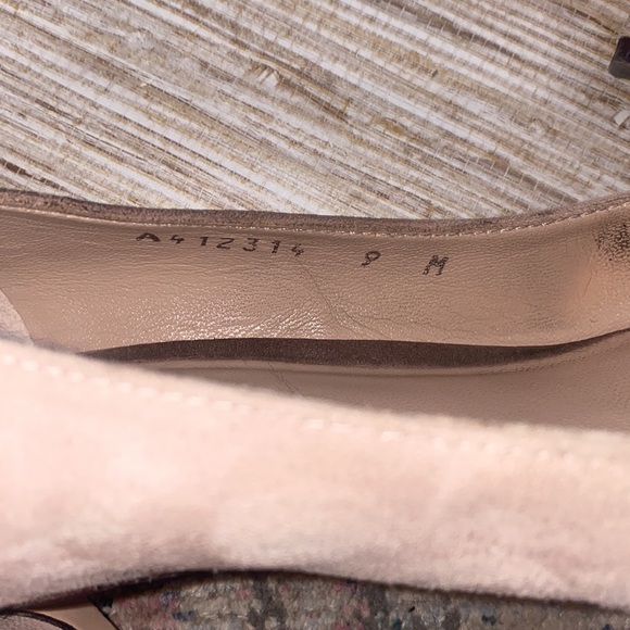 Stuart Weitzman Soft Pink Pumps 🌵9 - Picture 13 of 13